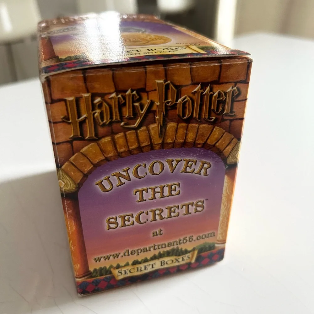2000 Limited Edition Harry Potter Golden Snitch Secret Box